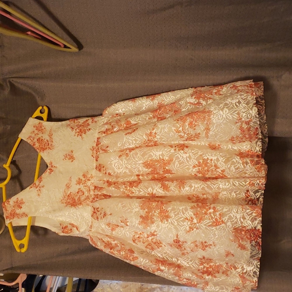 Girls size 3-4 patpat dress white and coral flower girl style dress